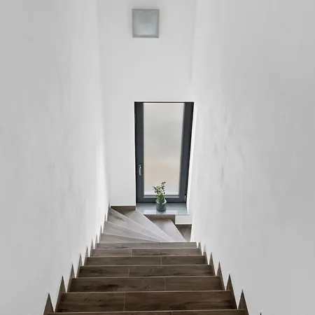 šakal Apartmán